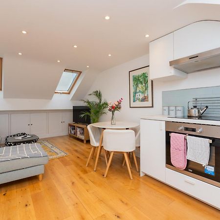 The Old Wire Factory - 2 Bed, Close To City Centre, Fast Wifi, Comfortable Home From Home Бристоль Экстерьер фото